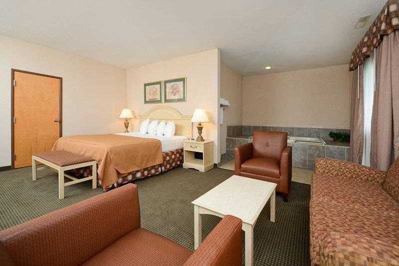 Best Western Circus City Inn Peru Exterior photo